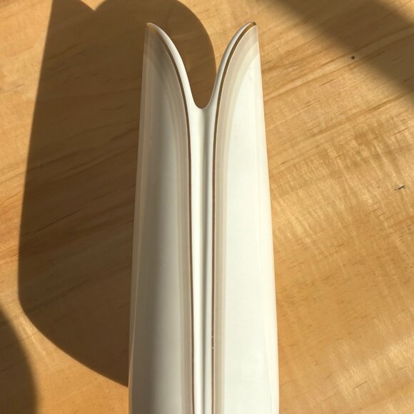 Vintage Royal Doulton Impressions Lotus Vase 1982 Bone China - Picture 2 of 8